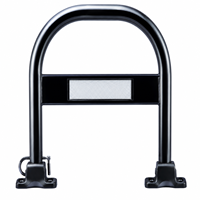 車止め　カーストッパー